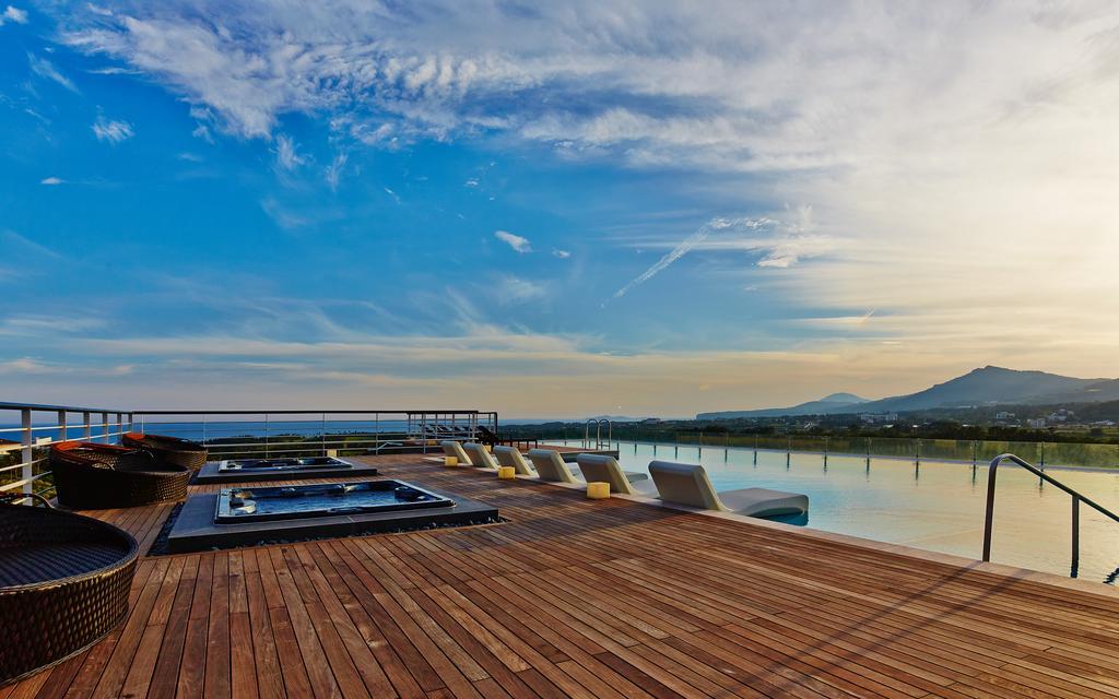 Kensington Jeju Hotel Eksteriør bilde The Sky Bar